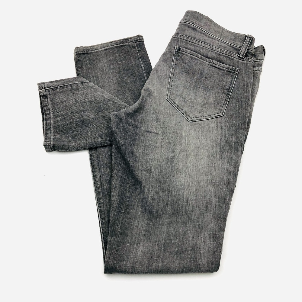 New York & Company Straight Leg Women's size 6